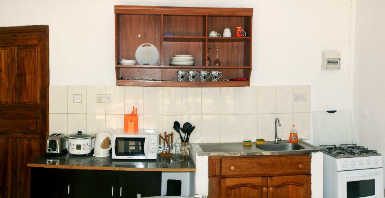 วิคกี้ เซลฟ์ คาเทอร์ริ่ง ฮอลิเดย์ อพาร์ตเมนท์ Apartment โบวาลง ภายนอก รูปภาพ